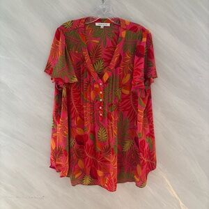 Rose + Olive 1X Pink/Green/Yellow Tropical V-Neck Flutter Sleeve Blouse Beachy